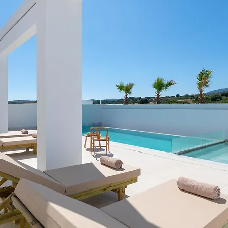 Sealove - Luxury Pool - Up To 21 Guests