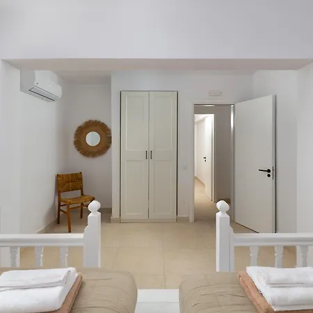 Sealove - Luxury Pool - Up To 21 Guests ラクハニア