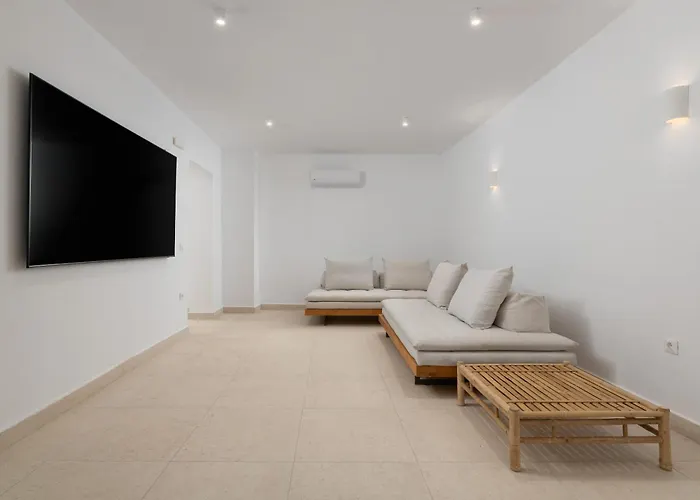 Sealove - Luxury Pool - Up To 21 Guests Вилла