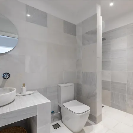 Sealove - Luxury Pool - Up To 21 Guests * Lakhania