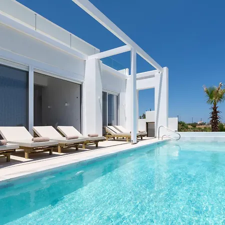 Sealove - Luxury Pool - Up To 21 Guests