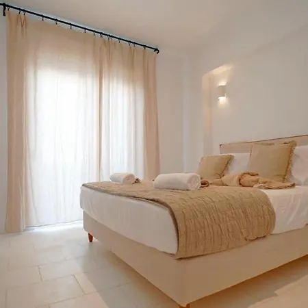 Sealove - Luxury Pool - Up To 21 Guests Lakhania