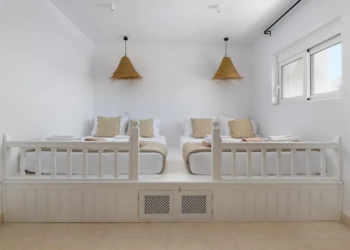 Sealove - Luxury Pool - Up To 21 Guests *