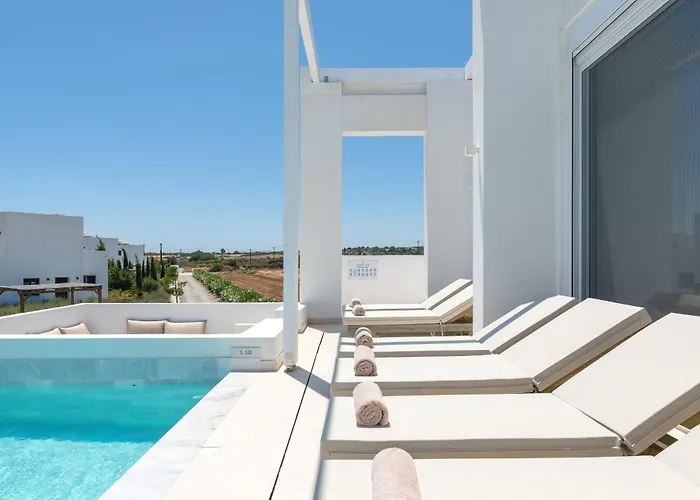 Sealove - Luxury Pool - Up To 21 Guests *