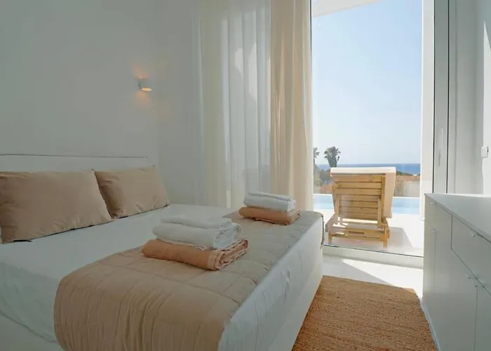 Sealove - Luxury Pool - Up To 21 Guests