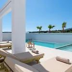 Sealove - Luxury Pool - Up To 21 Guests