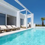 Sealove - Luxury Pool - Up To 21 Guests