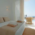 Sealove - Luxury Pool - Up To 21 Guests